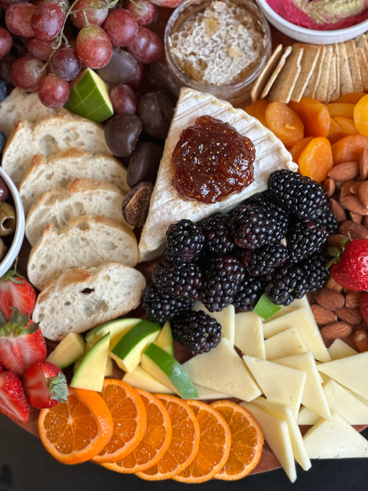 The Palette (variety with cheeses, meats, fruits, and sweets)